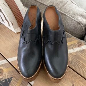Free people clogs. Size 9